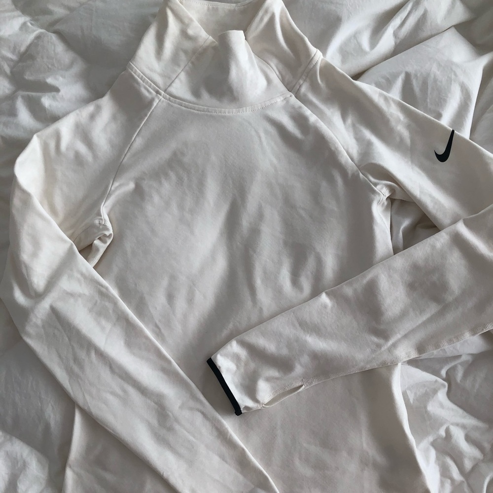Nike Pro Dri-Fit fleece pullover